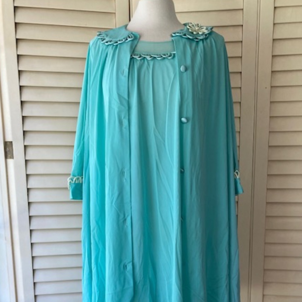 Vintage Gossard Artemis Robe & Gown Set